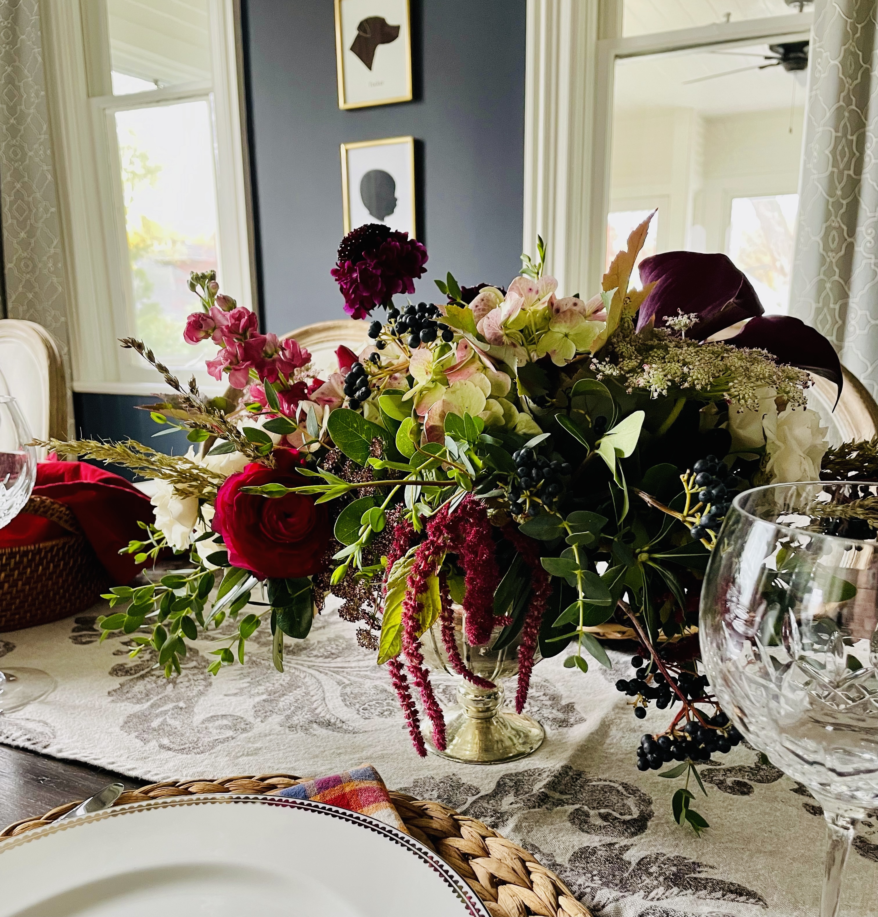 Seasonal bouquet and arrangement