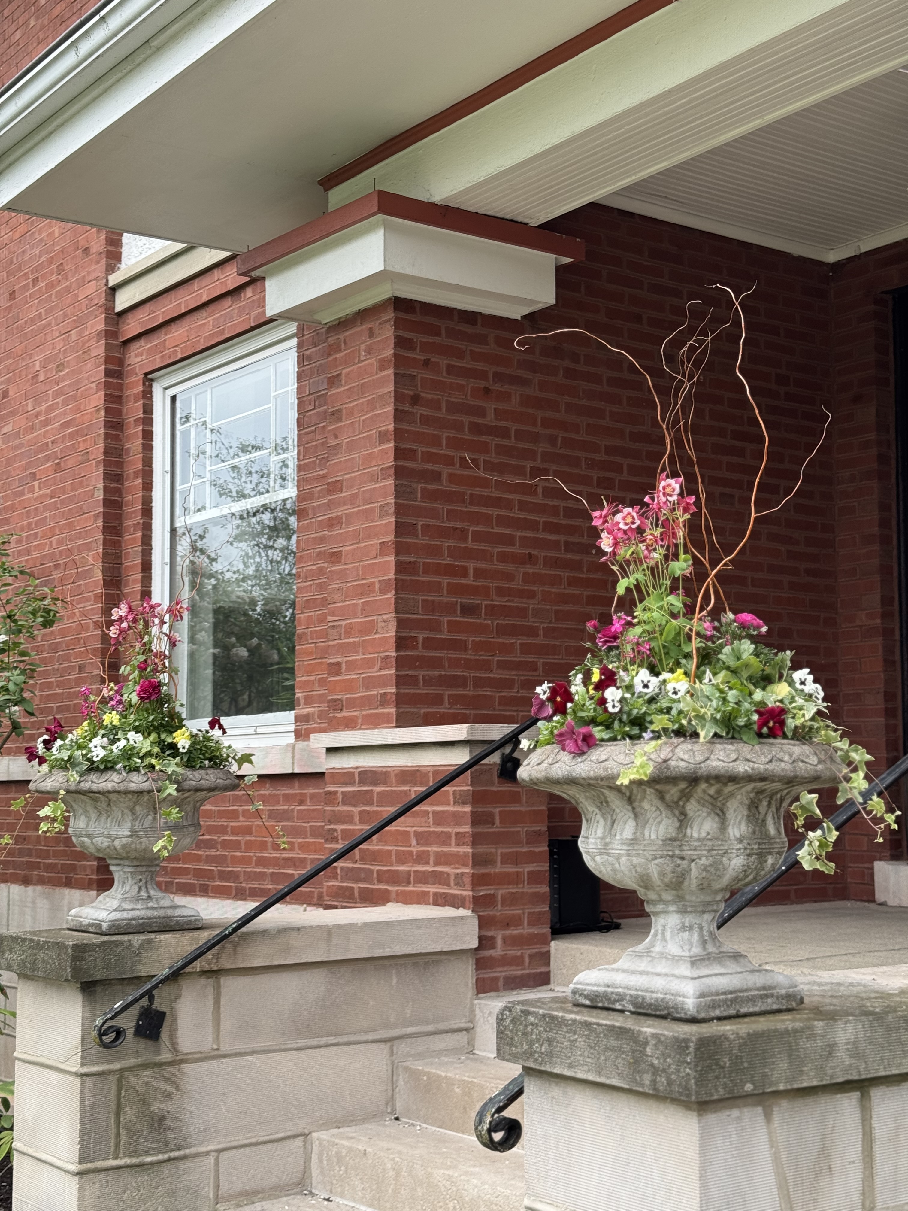 Spring container garden