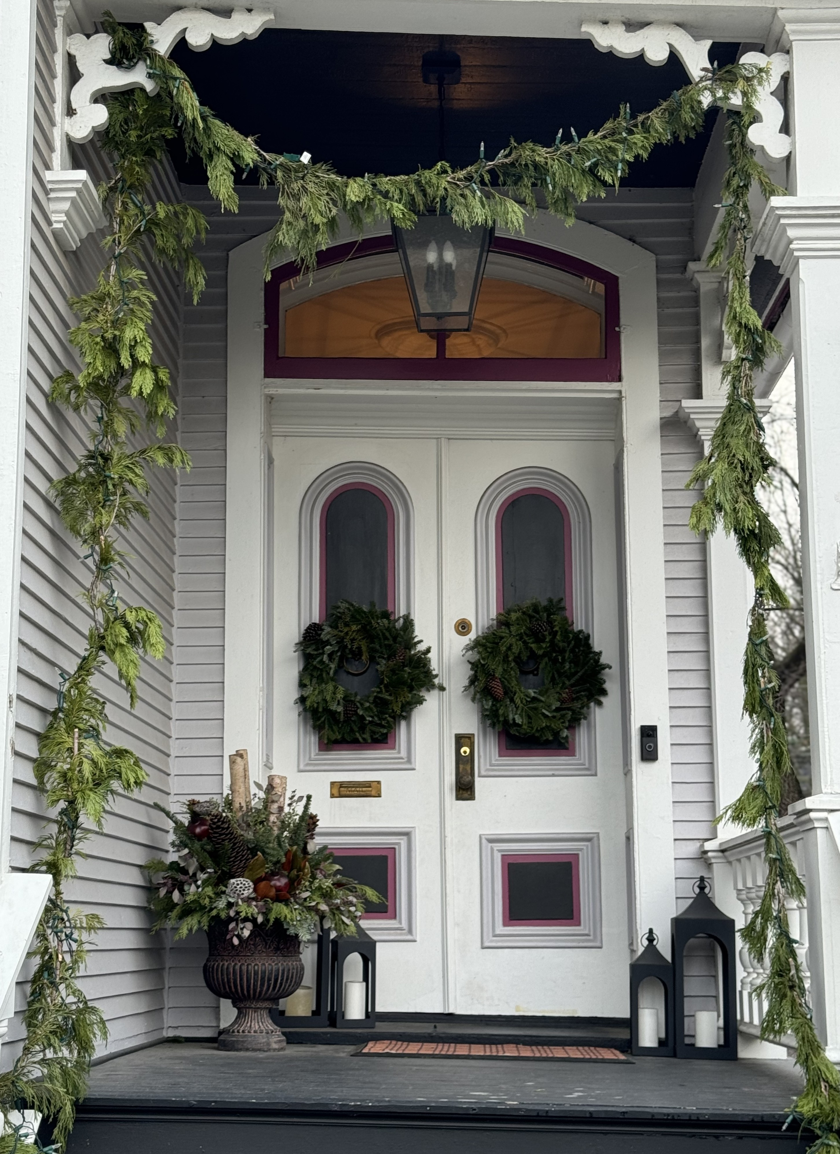 Winter seasonal container garden by Flower Fleurt